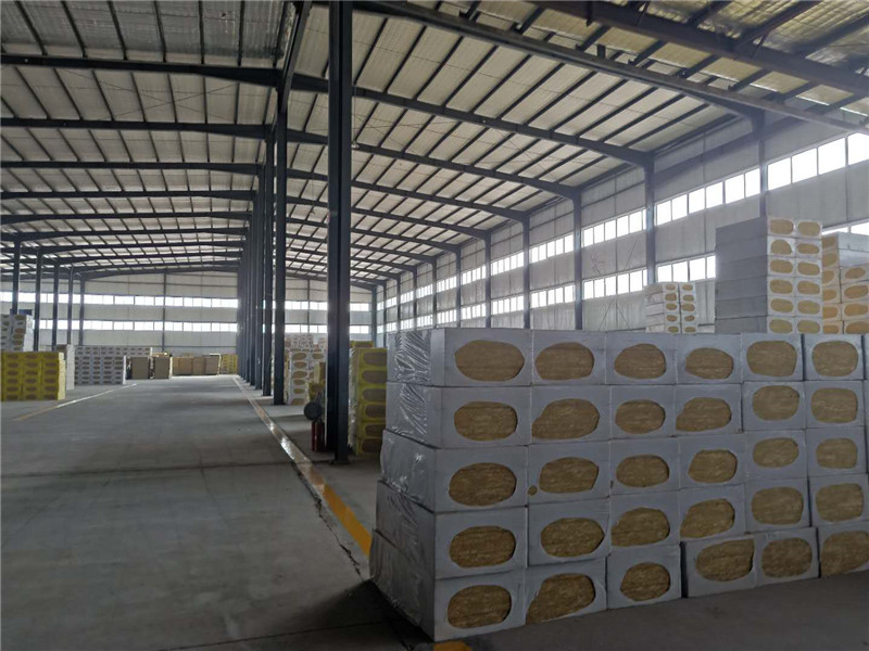 巖棉板生產(chǎn)廠家